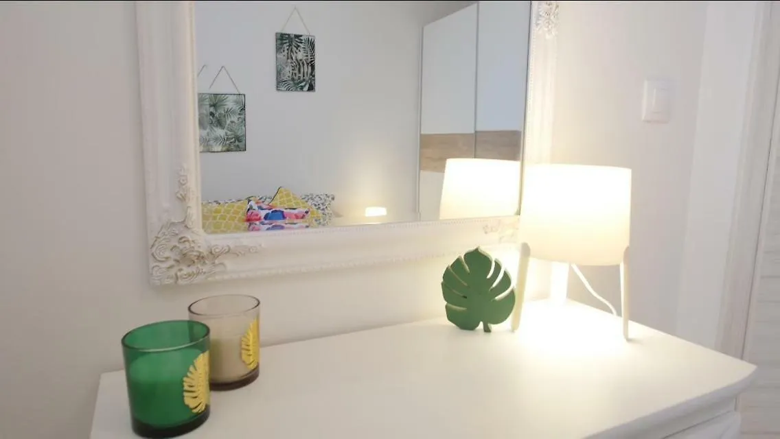 Spacious Apartment With Private Parking Pula Croatia